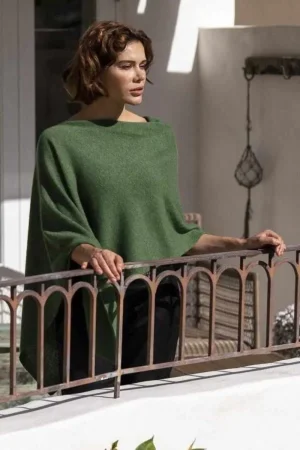 Esperance u0026 Co SCARVES & WRAPS|Esperance & Co Cashmere Topper | Basil