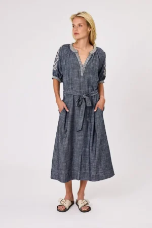 Design Nation DRESSES|Fortune Dress | Navy