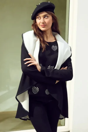 Frank Lyman JUMPERS & KNITWEAR|Embellished Heart Sweater | Black/Silver