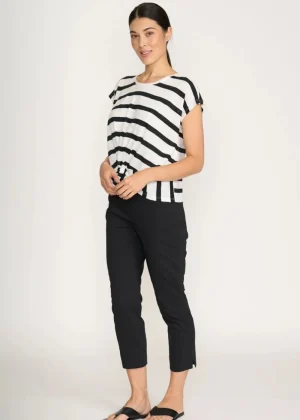 Foil PANTS|Fuss Free Capri | Black